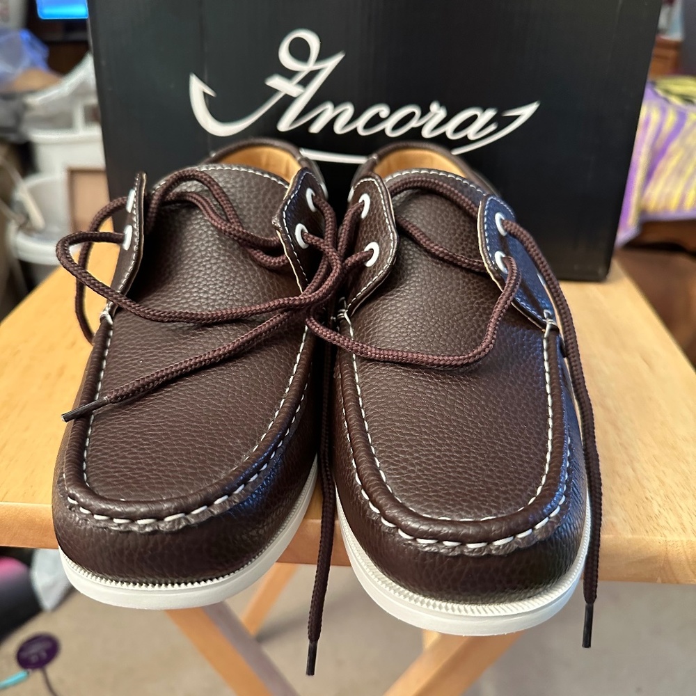 Men’s boat shoes